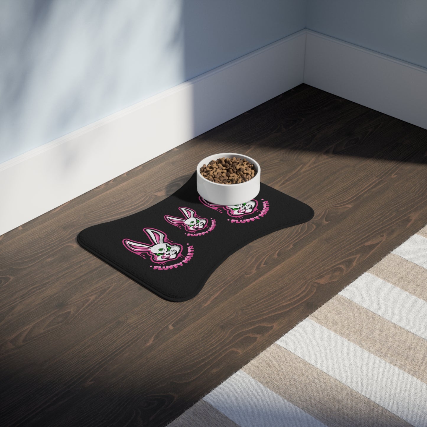 "Fluffy Marta" Pet Feeding Mat